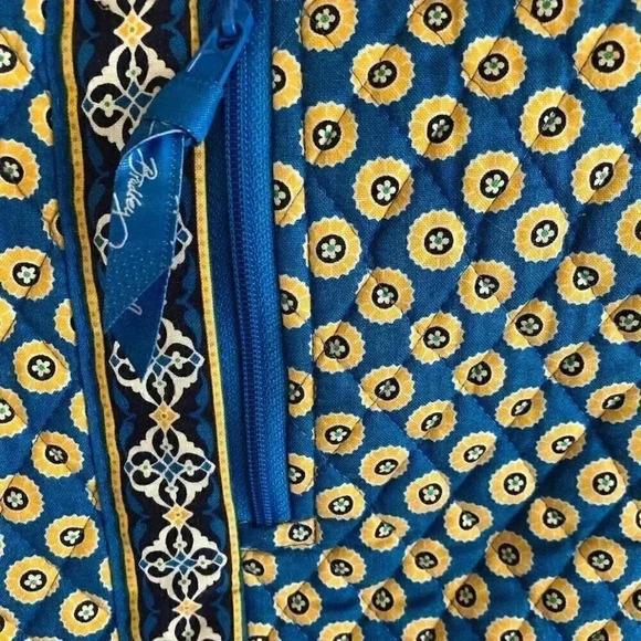 Vera Bradley Blue Daisy Backpack - Picture 3 of 4